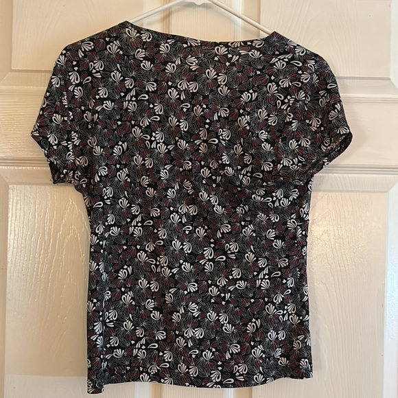 Worthington patterned v-neck blouse - Picture 3 of 3